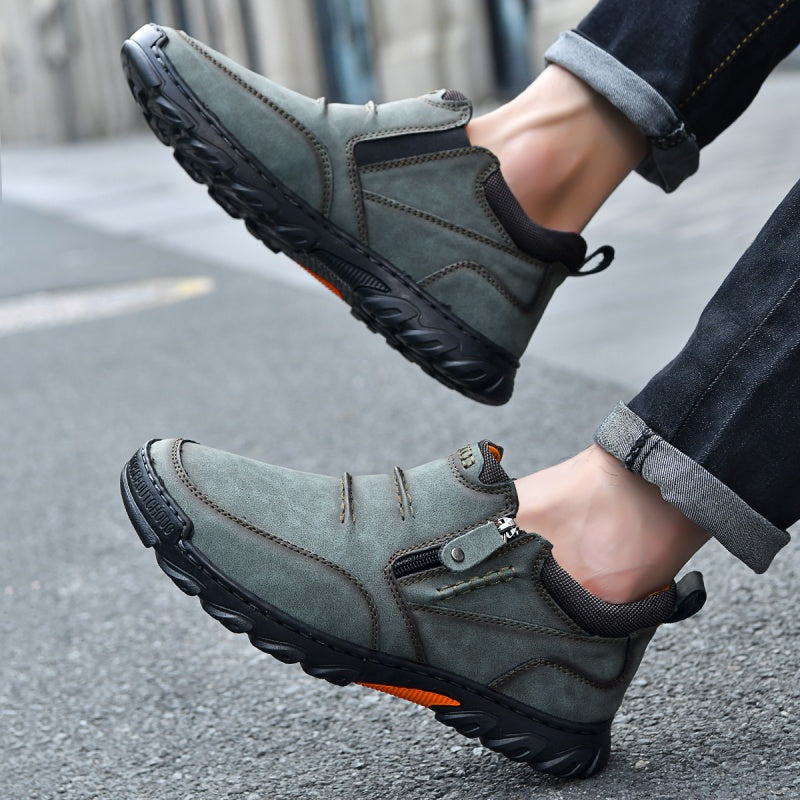 ⏰ 70% OFF – Men’s Leather Slip-On Boots – Waterproof, Arch Support, Pressure Relief & Non-Slip Sole for Travel, Outdoor & Everyday Comfort