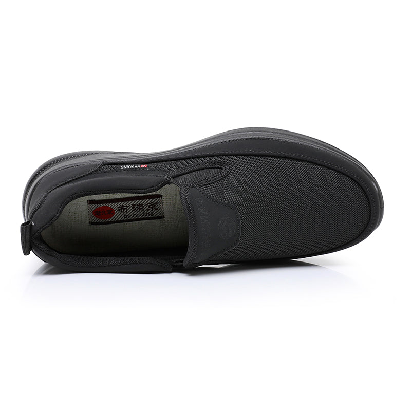 Men's Slip-On Breathable Running Shoes with Arch Support Walking Sneakers