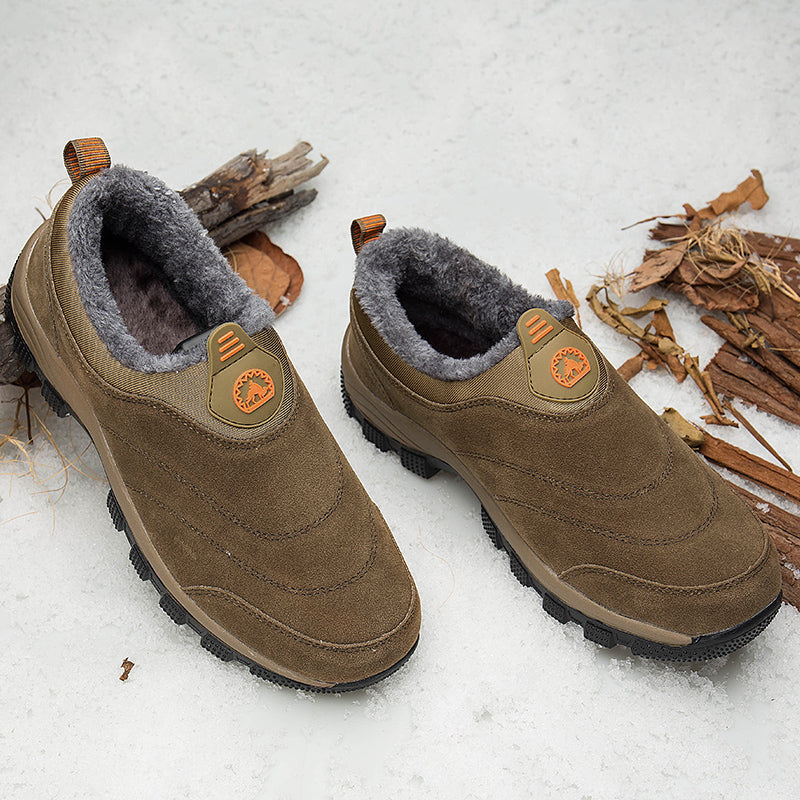 Men's Slip-On Fleece-Lined Hiking Shoes - Winter Warmth & Anti-Slip Grip