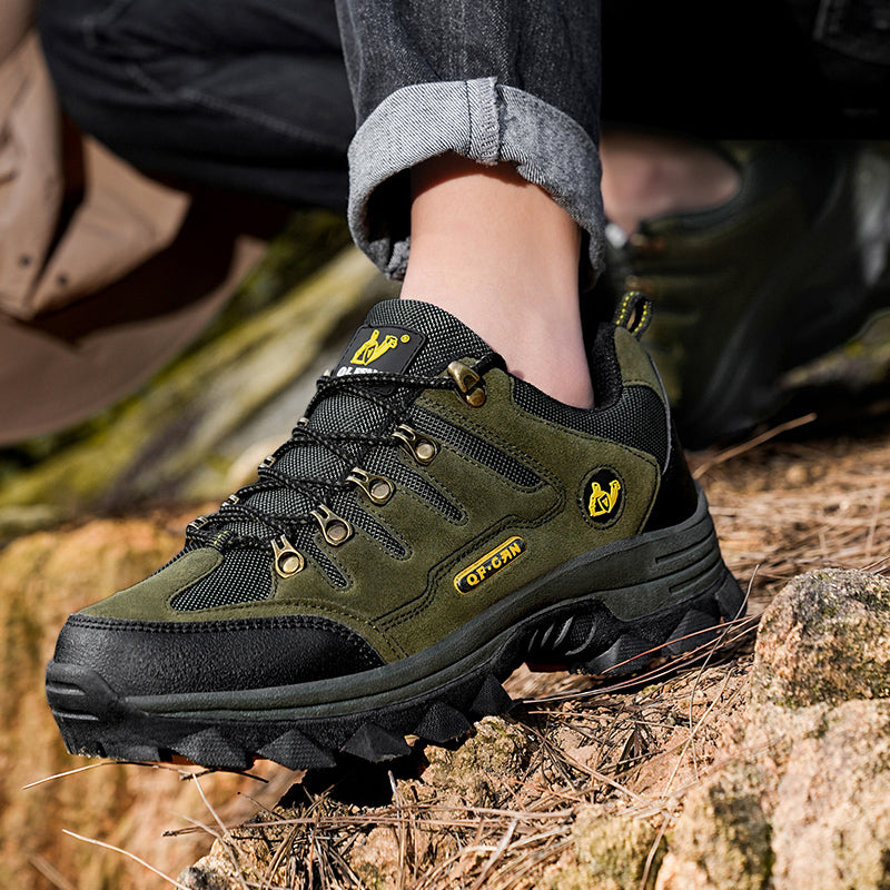 Men’s Rugged Outdoor Shoes – Wide Toe Comfort, Strong Grip & Built for Tough Terrain