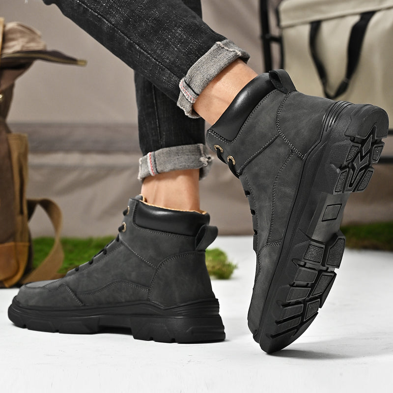 ⏰Limited-Time 70% OFF – Men’s Orthopedic Handmade Leather Driving Boots–Pressure Relief, Waterproof, Slip-Resistant, Wide Toe, Arch&Ankle